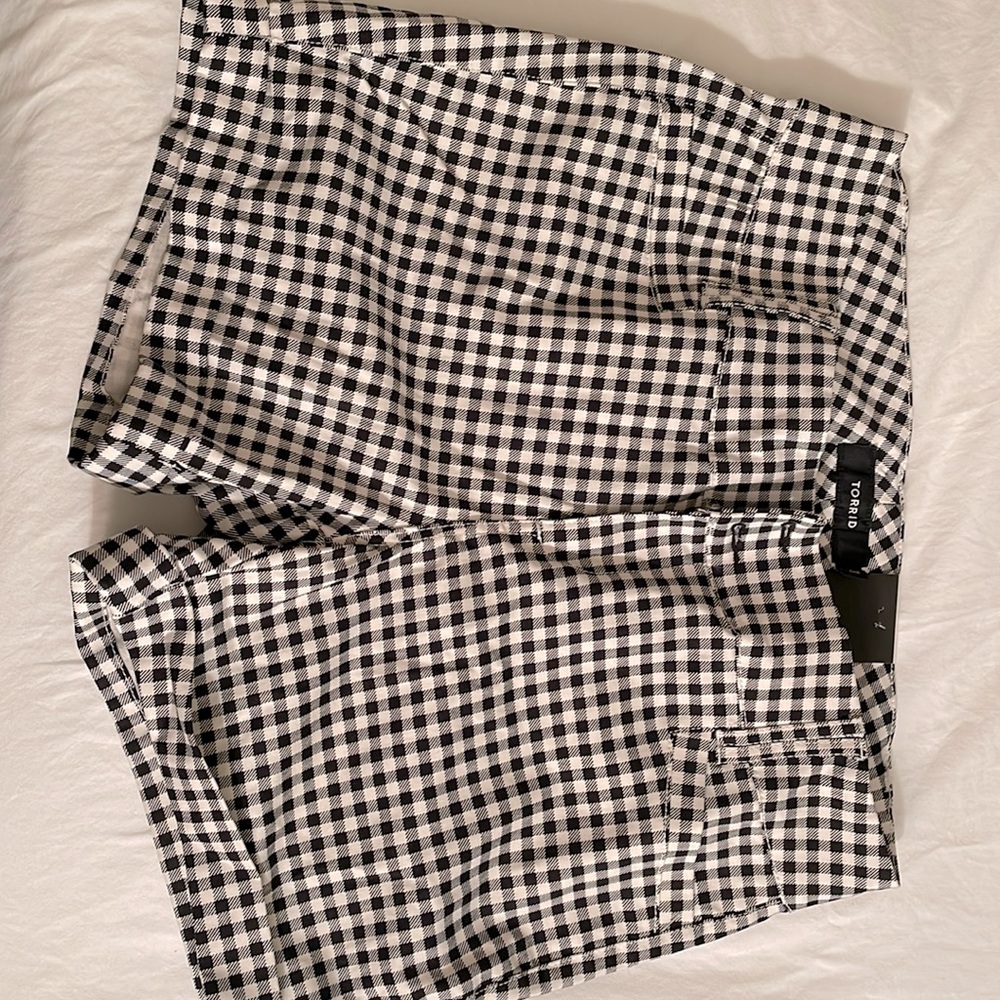 Torrid plaid shorts